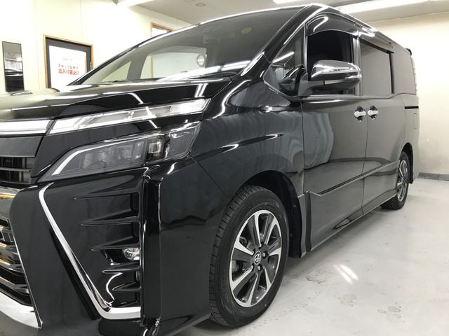 TOYOTA VOXY 2019 Image 31