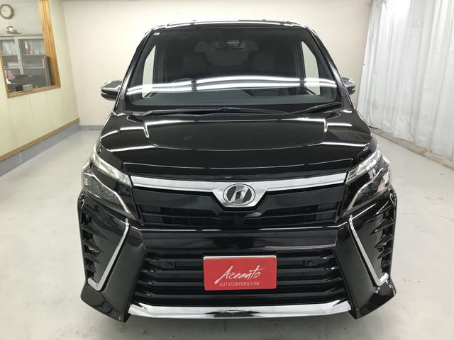 TOYOTA VOXY 2019 Image 31