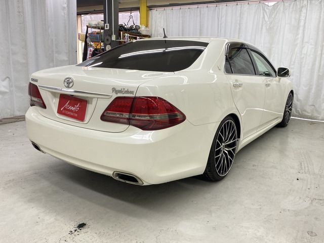 TOYOTA CROWN SEDAN 2009 Image 31