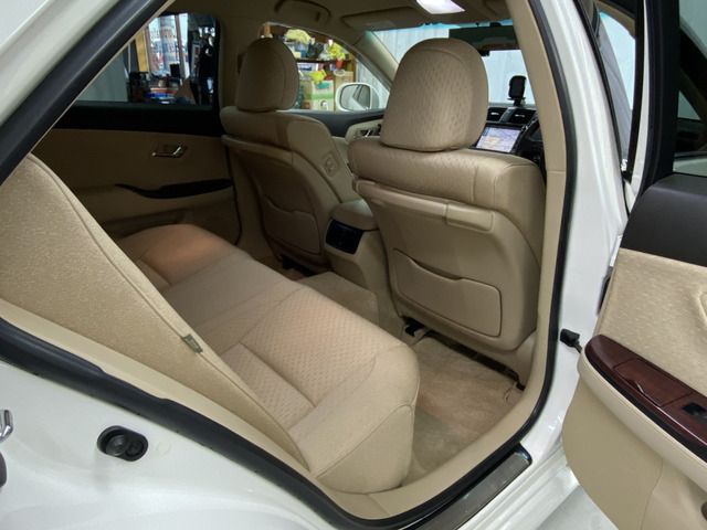TOYOTA CROWN SEDAN 2009 Image 31
