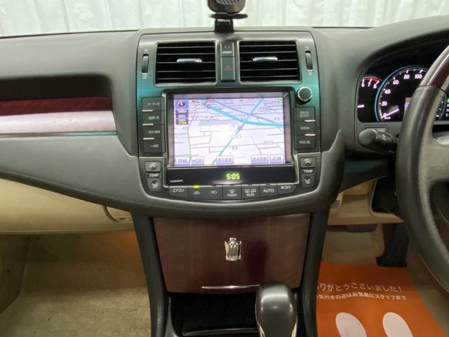 TOYOTA CROWN SEDAN 2009 Image 31