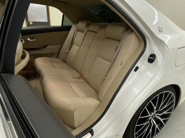 TOYOTA CROWN SEDAN 2009 Image 31