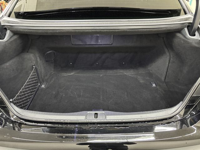 TOYOTA LEXUS LS600HL 2013 Image 31