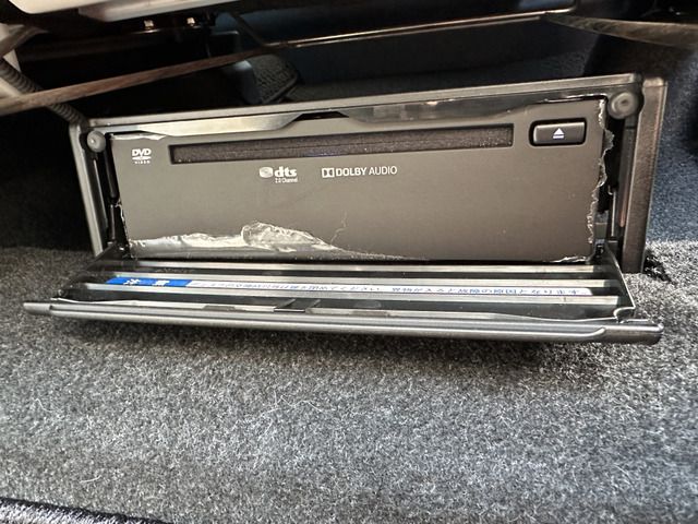 TOYOTA YARIS CROSS HYBRID 2021 Image 31