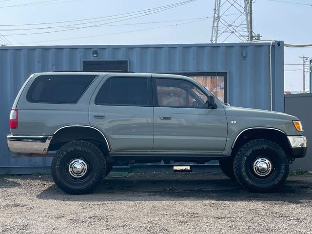 TOYOTA HILUXSURF WAGON 4WD 1998 Image 31