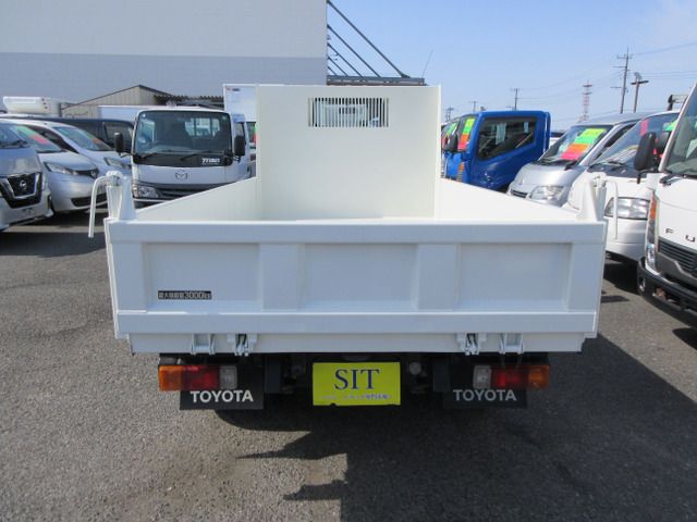TOYOTA DYNA 2017 Image 31