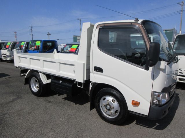 TOYOTA DYNA 2017 Image 31