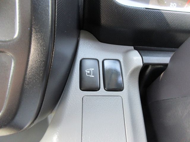 TOYOTA DYNA 2017 Image 31