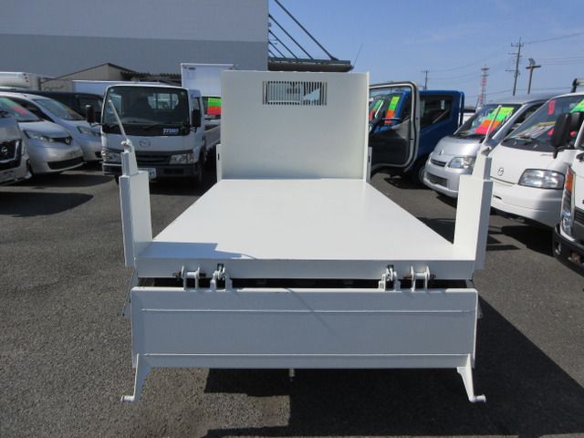 TOYOTA DYNA 2017 Image 31