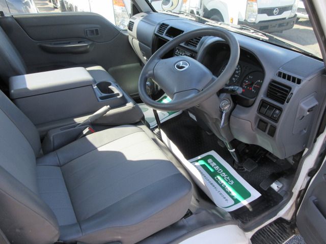 MAZDA BONGO TRUCK 2WD 2014 Image 31