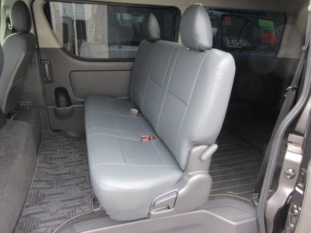 TOYOTA HIACE VAN 2WD 2021 Image 31