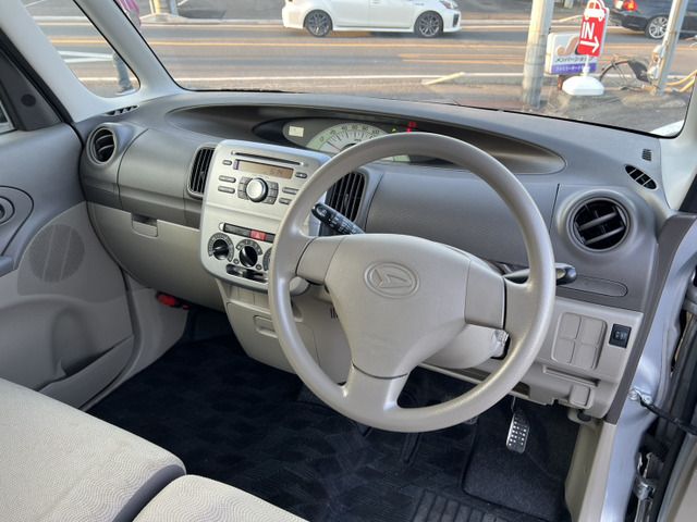 DAIHATSU TANTO 2009 Image 31