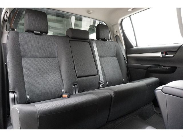 TOYOTA HILUX 4WD 2021 Image 31