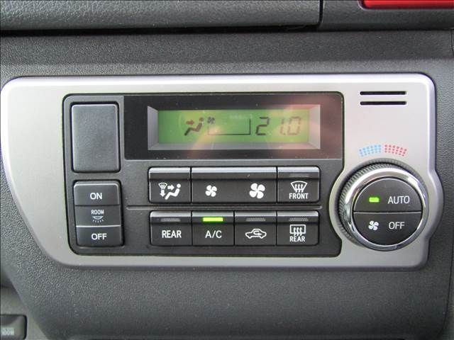 TOYOTA HIACE WAGON 2015 Image 31