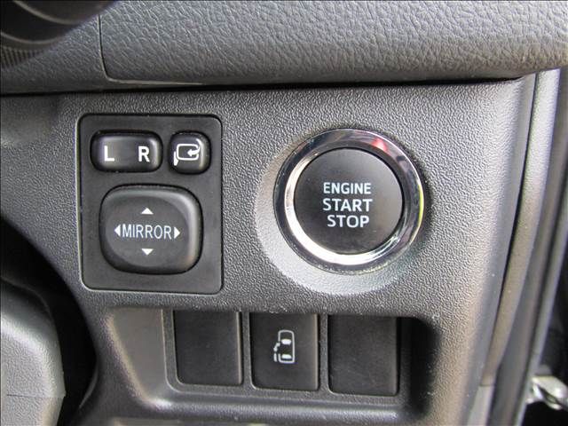 TOYOTA HIACE WAGON 2015 Image 31