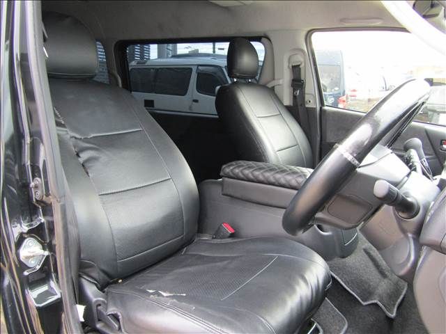 TOYOTA HIACE WAGON 2015 Image 31