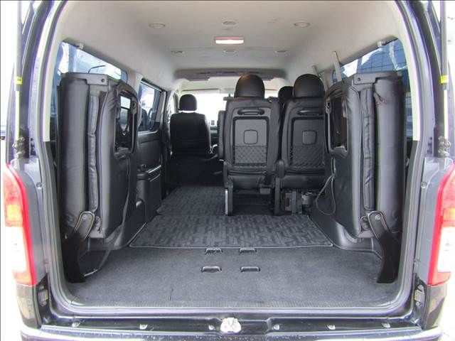 TOYOTA HIACE WAGON 2015 Image 31