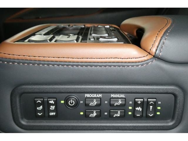 TOYOTA LEXUS LS600HL 2017 Image 31