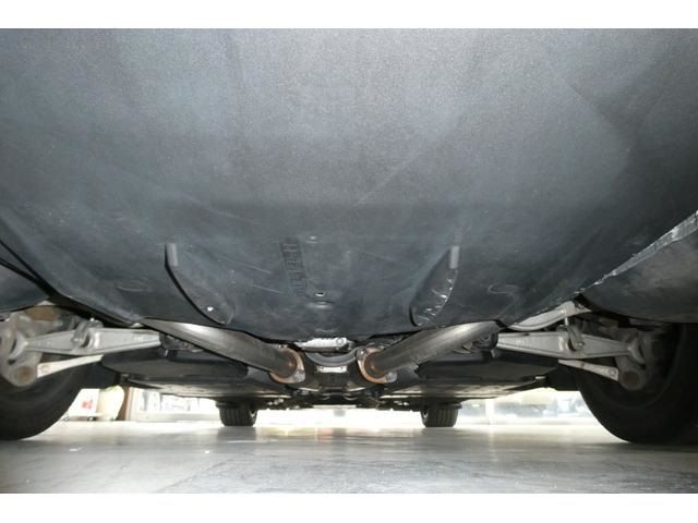 TOYOTA LEXUS LS600HL 2017 Image 31