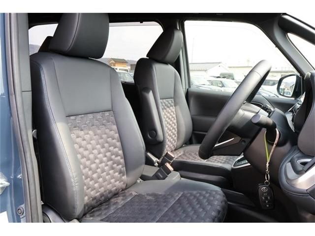 TOYOTA VOXY HYBRID 4WD 2023 Image 31