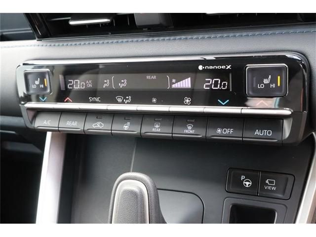 TOYOTA VOXY HYBRID 4WD 2023 Image 31