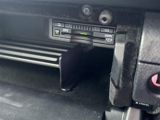 TOYOTA LEXUS IS300H 2013 Image 31