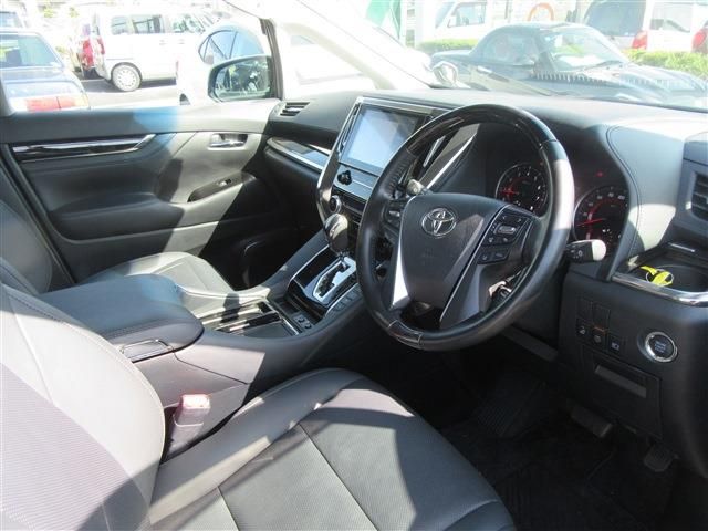 TOYOTA ALPHARD 2020 Image 31