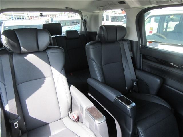 TOYOTA ALPHARD 2020 Image 31