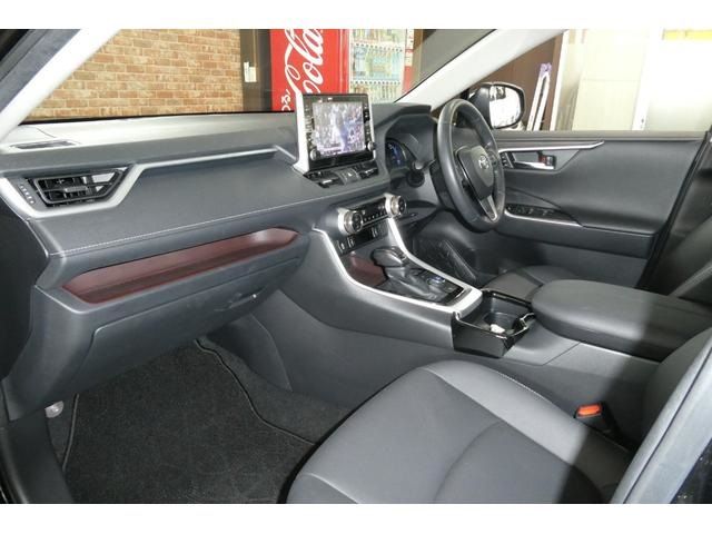 TOYOTA RAV4 HYBRID 4WD 2021 Image 31