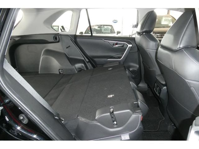 TOYOTA RAV4 HYBRID 4WD 2021 Image 31