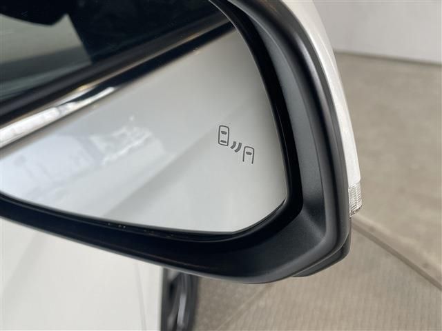 TOYOTA NOAH HYBRID 2026 Image 31