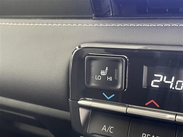 TOYOTA NOAH HYBRID 2026 Image 31