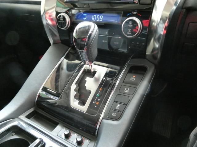 TOYOTA ALPHARD 2018 Image 31