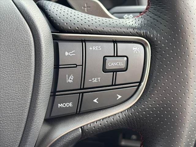 TOYOTA LEXUS UX250H 2023 Image 31