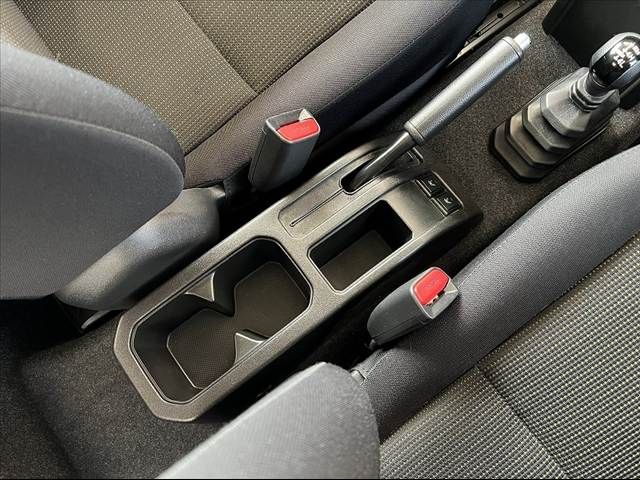 SUZUKI JIMNY 4WD 2023 Image 31