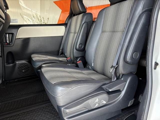 TOYOTA NOAH 2020 Image 31