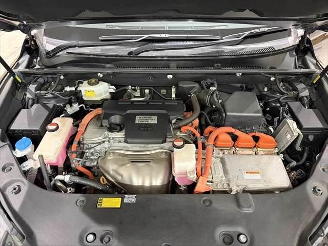 TOYOTA HARRIER HYBRID 2014 Image 31