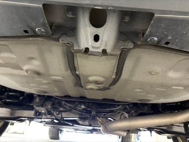 TOYOTA HARRIER HYBRID 2014 Image 31