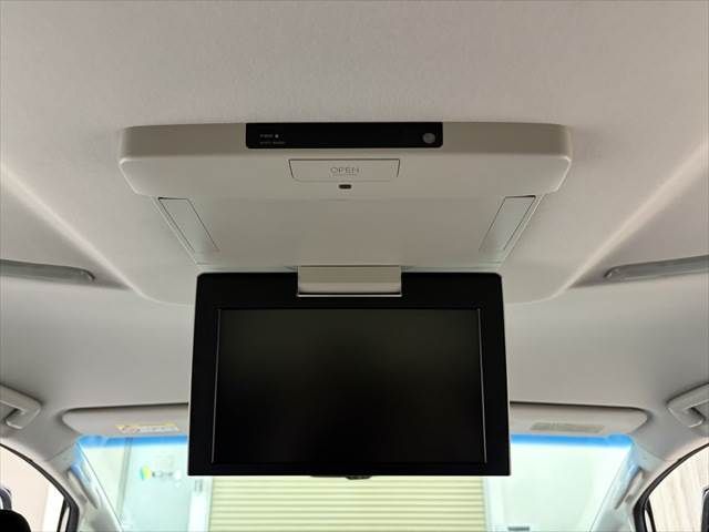 TOYOTA ALPHARD HYBRID 4WD 2015 Image 31