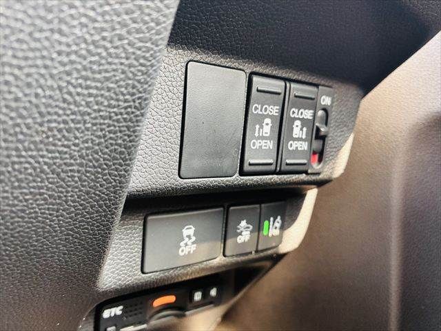 HONDA FREED PLUS 2017 Image 31