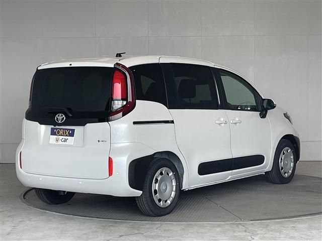 TOYOTA SIENTA HYBRID 2026 Image 31