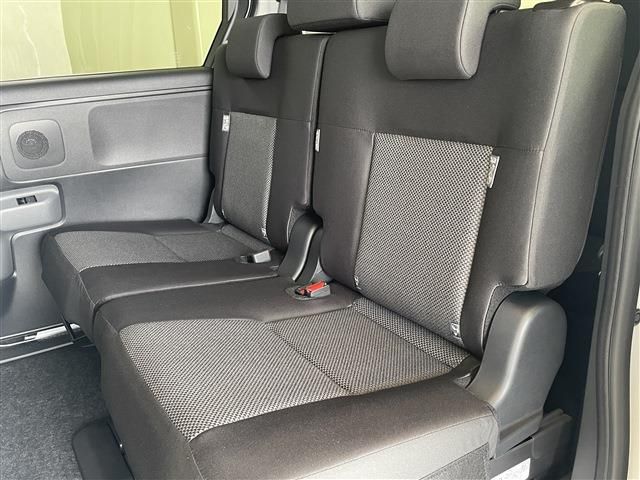 TOYOTA SIENTA HYBRID 2026 Image 31