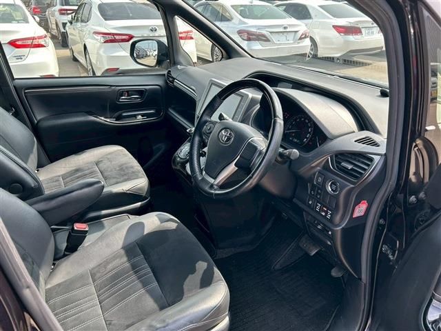 TOYOTA ESQUIRE 2020 Image 31