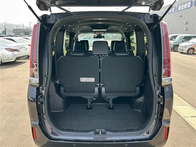 TOYOTA ESQUIRE 2020 Image 31