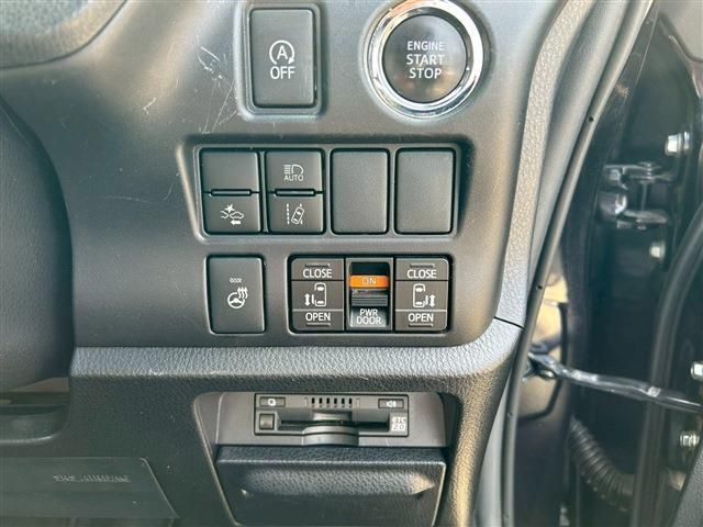 TOYOTA ESQUIRE 2020 Image 31