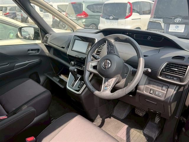 NISSAN SERENA  S-HYBRID 2019 Image 31