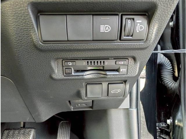 TOYOTA COROLLA CROSS HYBRID 2022 Image 31