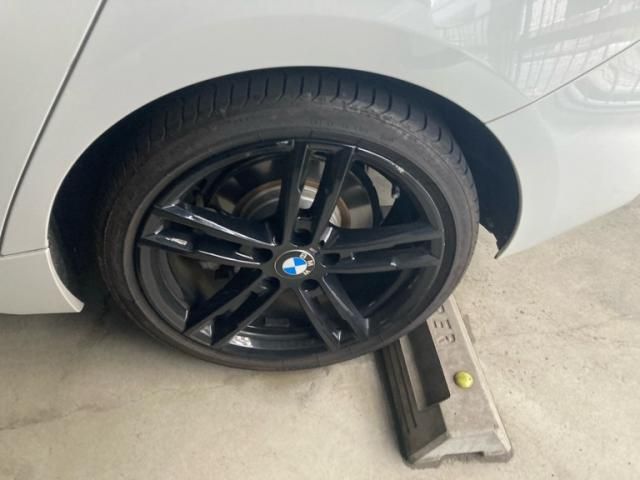 BMW 1SERIES 2017 Image 31