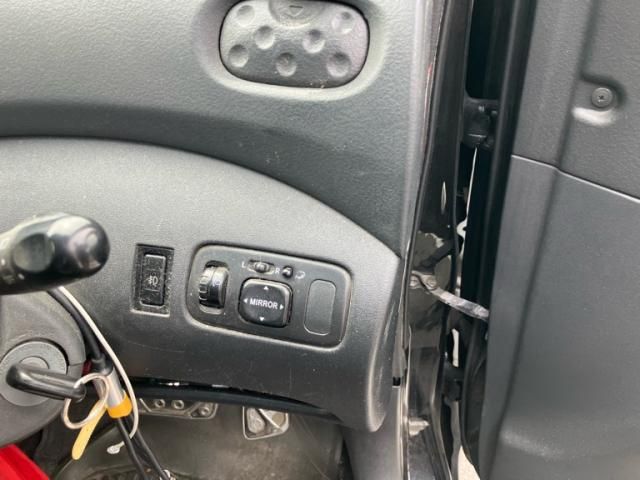 TOYOTA FUNCARGO 2004 Image 31