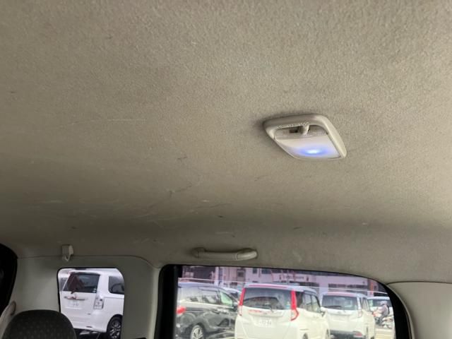 TOYOTA FUNCARGO 2004 Image 31